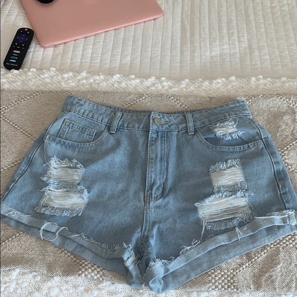 Jean shorts never worn! Size L